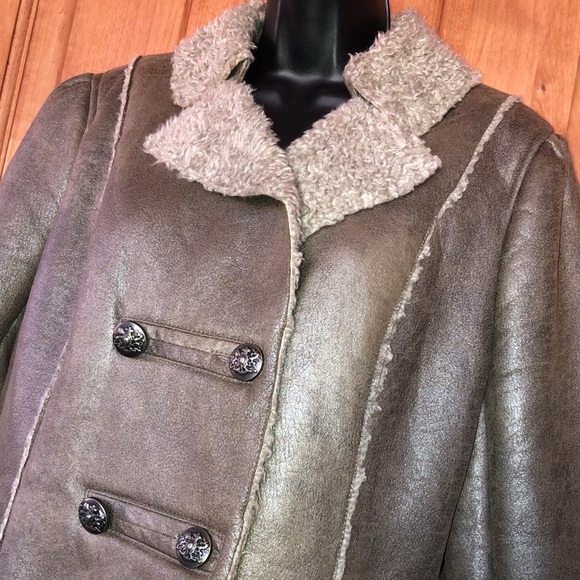 Ranchers Coat in Faux Suede & Sherpa Fleece - Picture 4 of 13